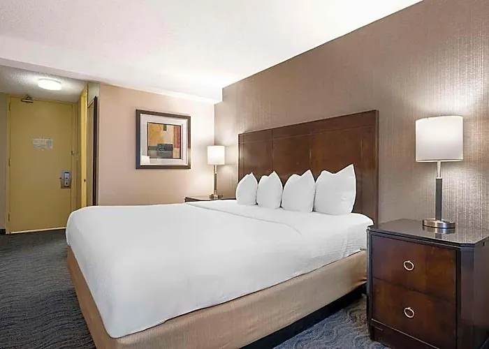 Western Grant Park Hotel 3*